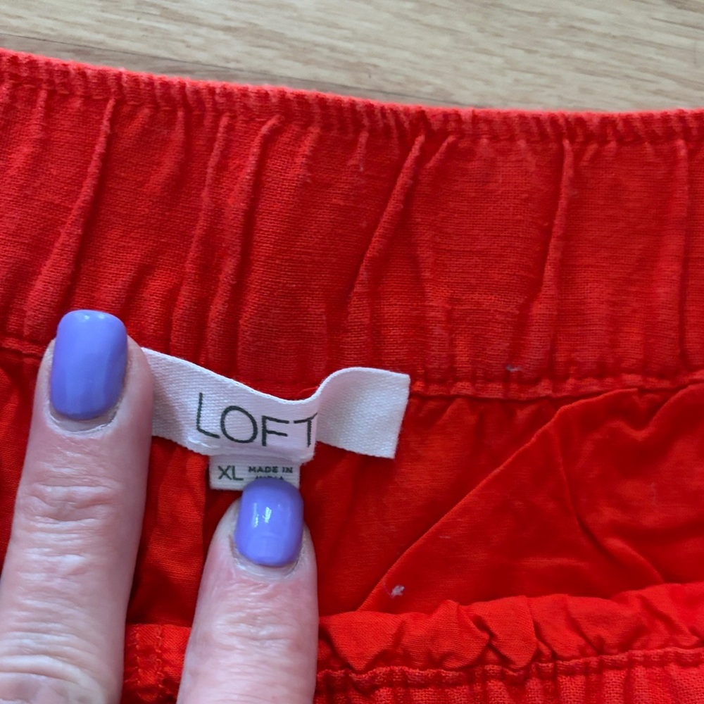 LOFT Red High Waist Eyelet Women's Shorts - Picture 2 of 3